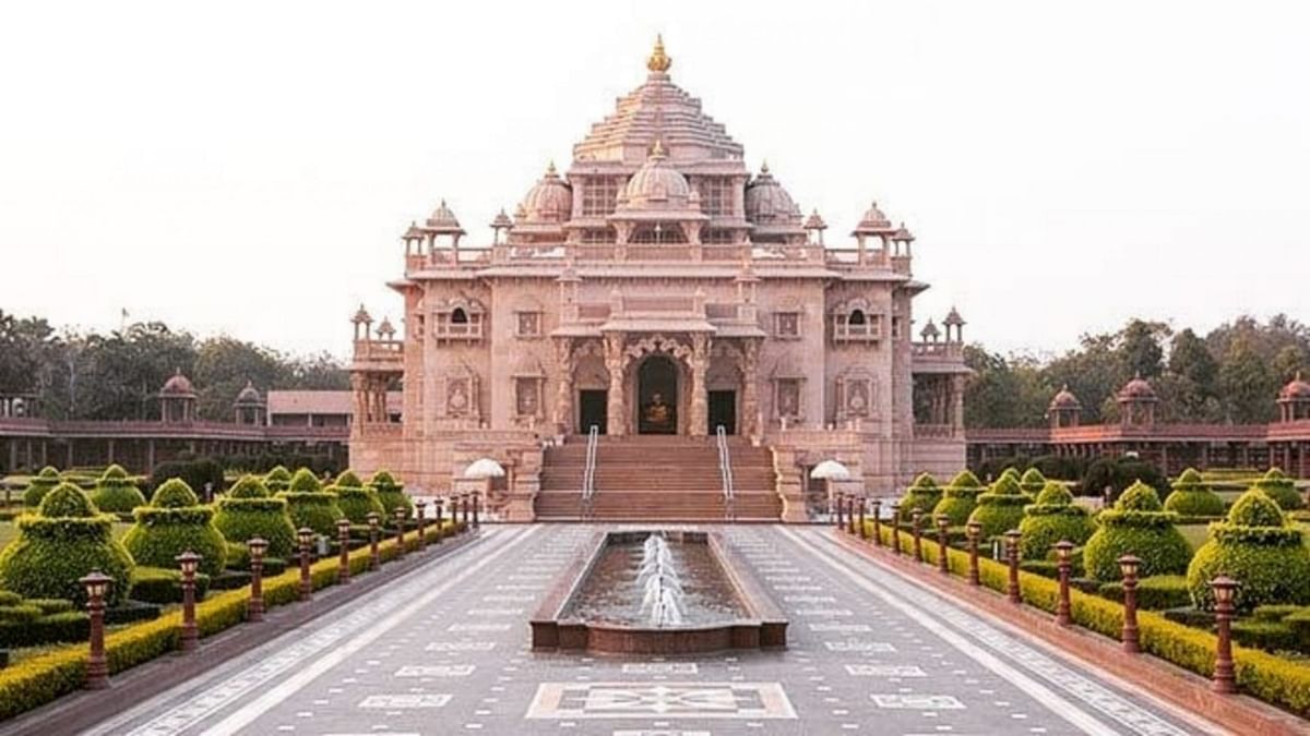 Akshardham Temple is among the most famous in Gandhinagar. Credit: Pixahive