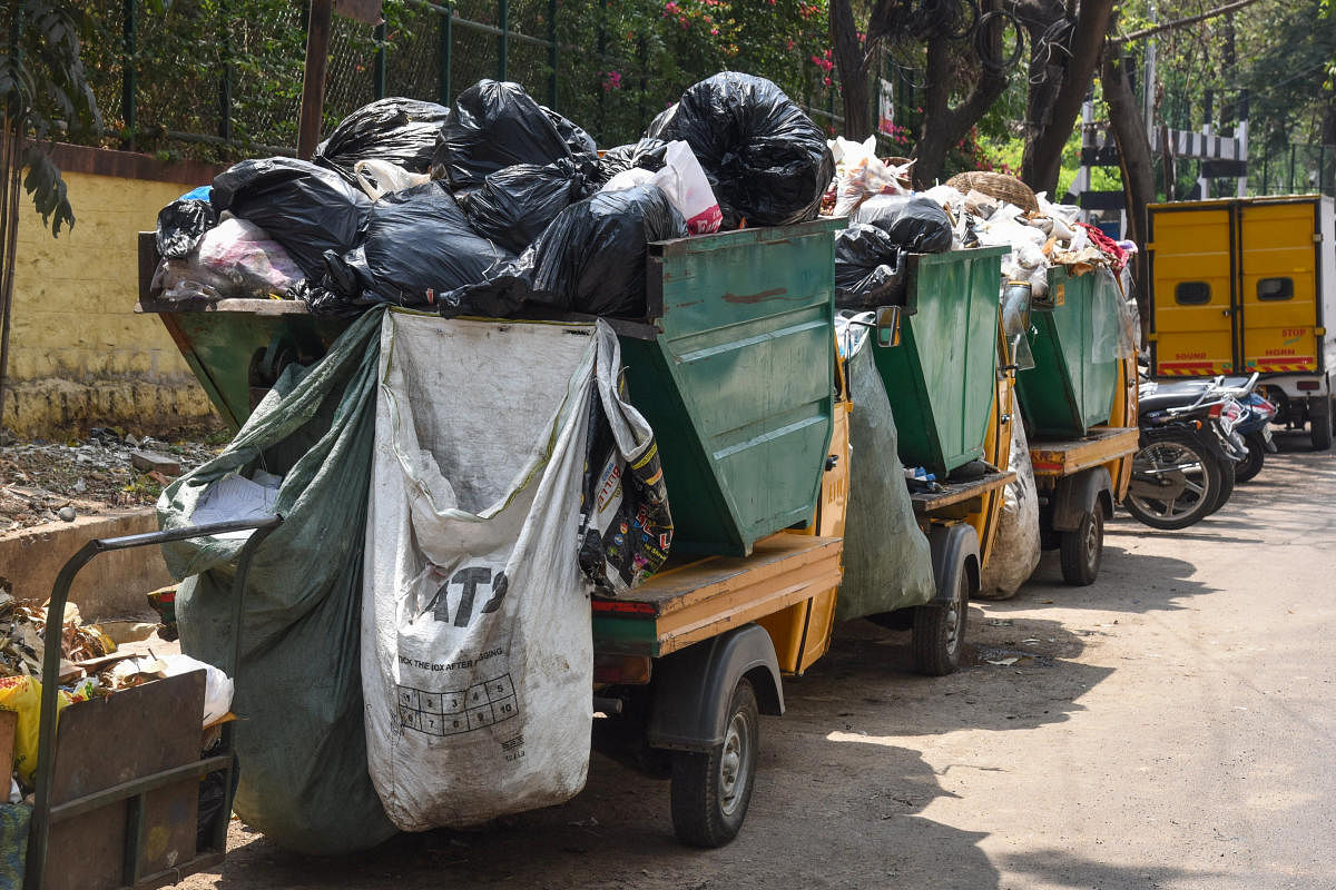 Many residents say their efforts to segregate and collect comes to nothing when the waste pickup system does not stick to schedules. DH file photo
