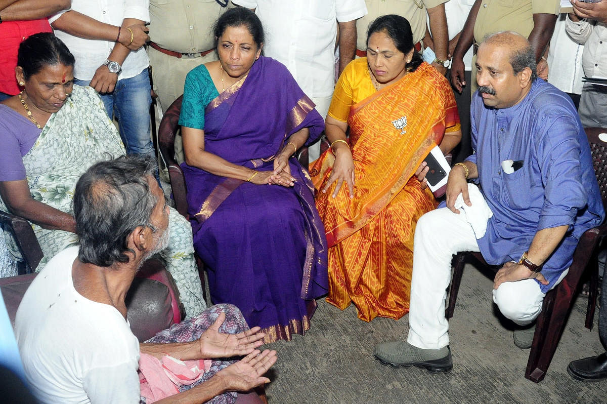Union defense minister Nirmala Seetharaman holding talks with the family members of missing fishermen.