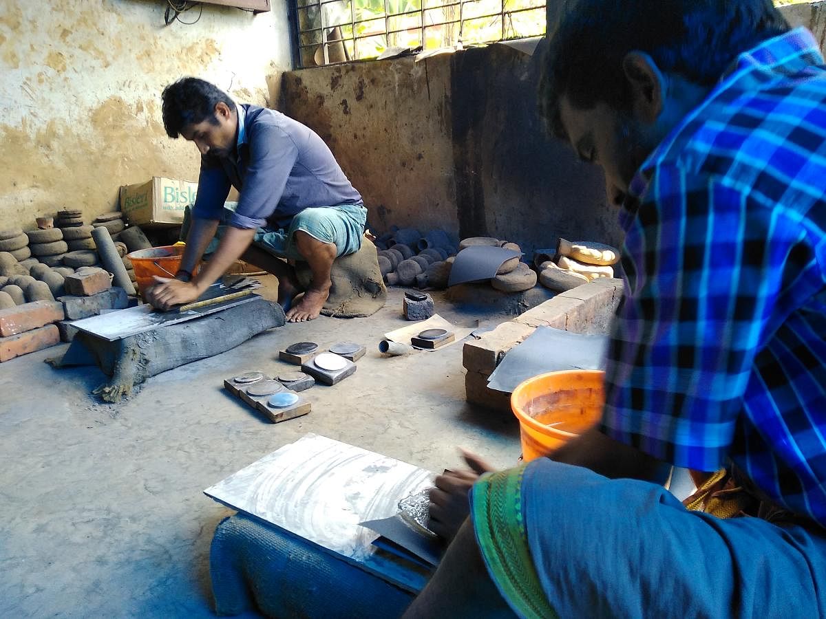 Aranmulla kannadi making unit
