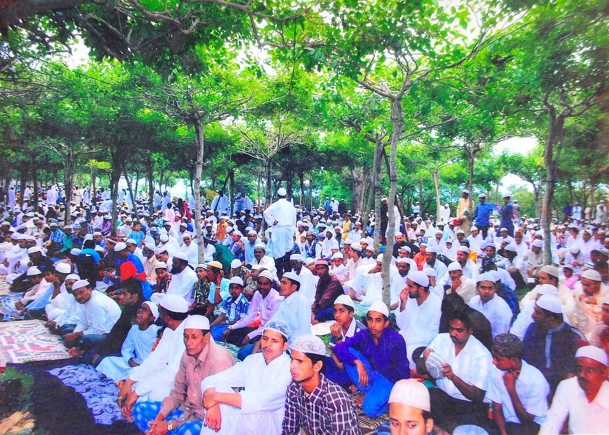 Prayer meet at Eidgah Ground under the shade