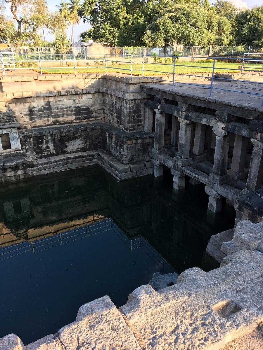 The stepwell at Lakkundi 