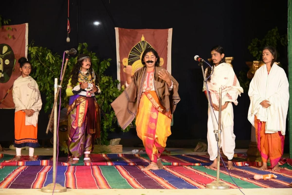 The all-woman drama troupe, best known for its plays based on Kuvempu's Sri Ramayana Darshanam. Photos by author  