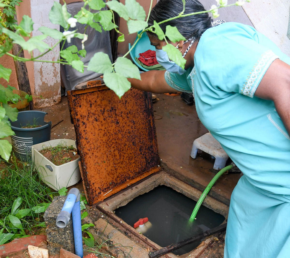 2. Flooding could trigger contamination of drinking water with sewage. This in turn, can spark a rise in water-borne diseases. An outbreak had already raised concerns in March.DH PHOTOS / SHIVAKUMAR B K & DINESH S K
