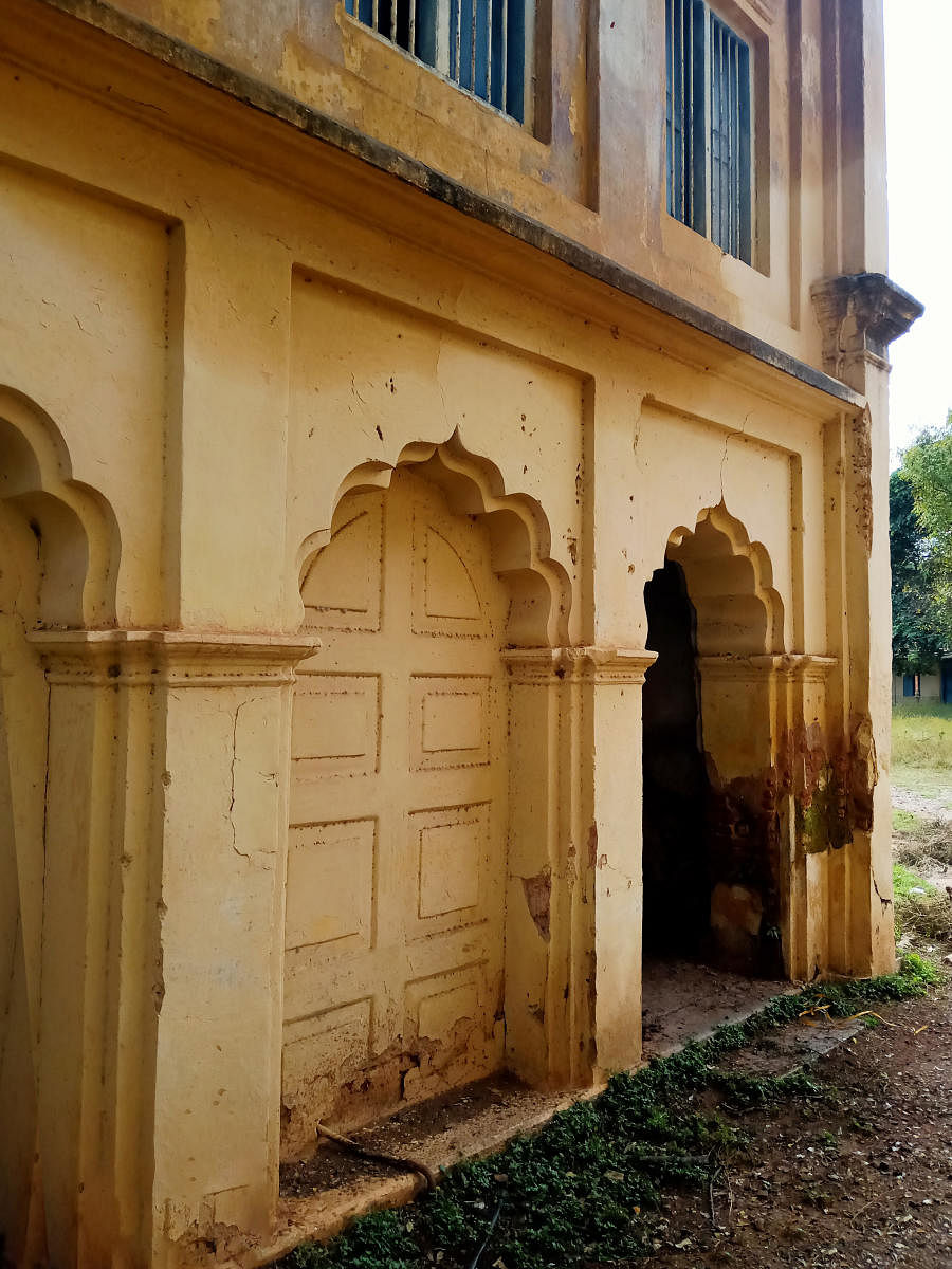 Different views of the Mysuru palaces horse and elephant stables. Till the early decades of the 20th century, the Mysuru kindgom had separate departments to look after and cater to the needs of various animals employed in royal service.
