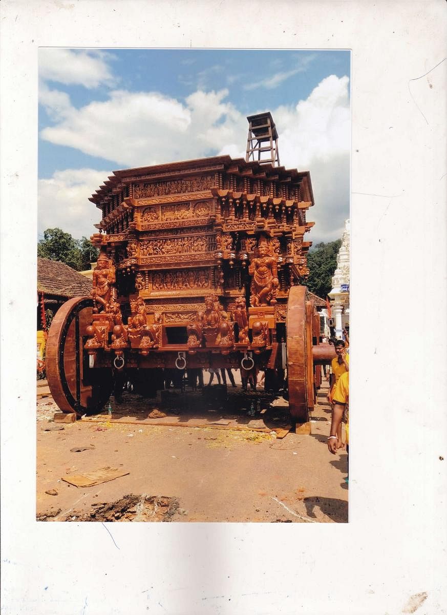 Chariot at Kukke Shri Subrahmanya Temple. Photos by Lakshmi Narayan Acharya 