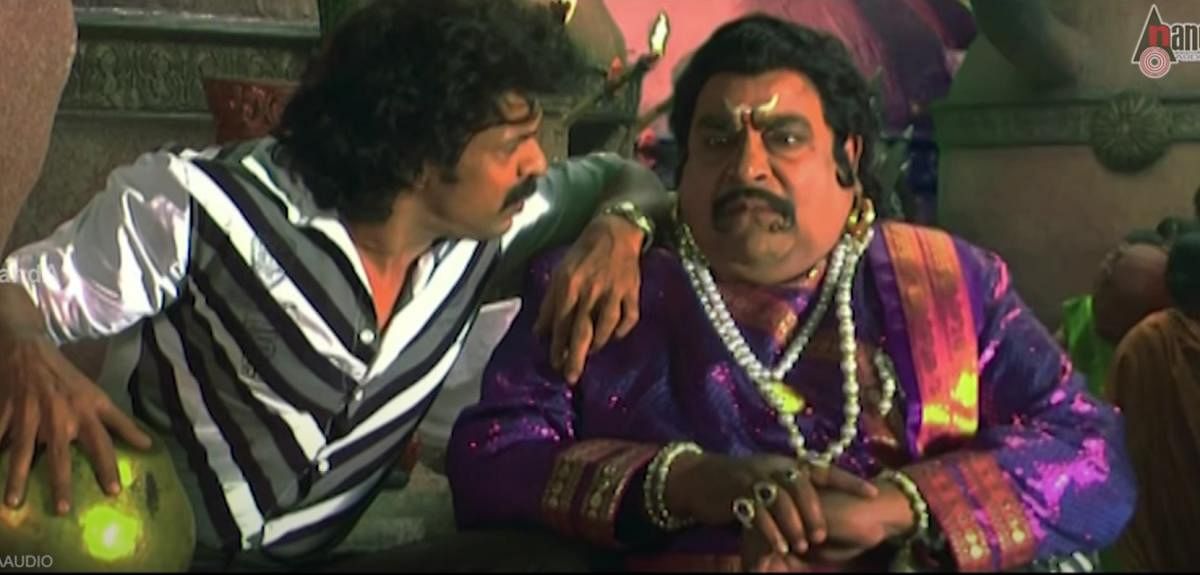 Doddanna acted with Upendra in 'Katari Veera Surasundarangi'.