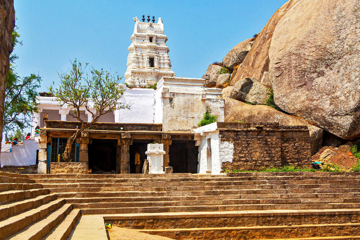 Temple at Devarayanadurga. Photo by Hema Narayanan