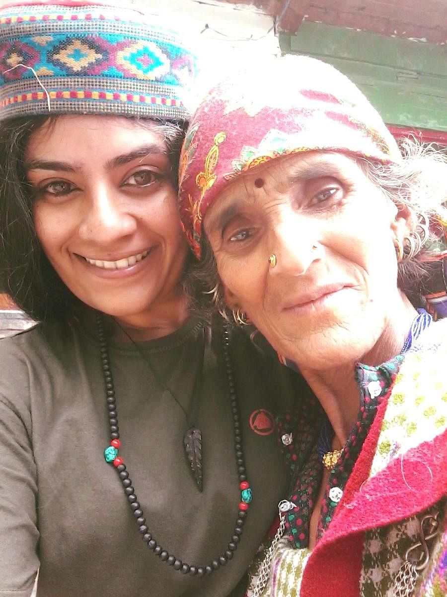 Soona with one of the oldest members of Gaur village