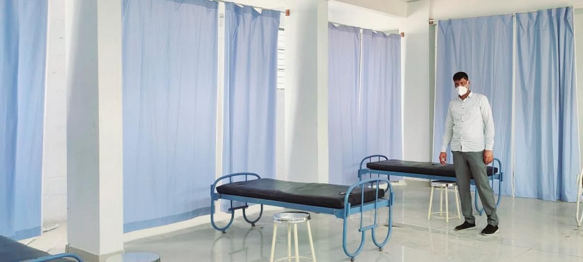 A view of a fully-equipped ward. 