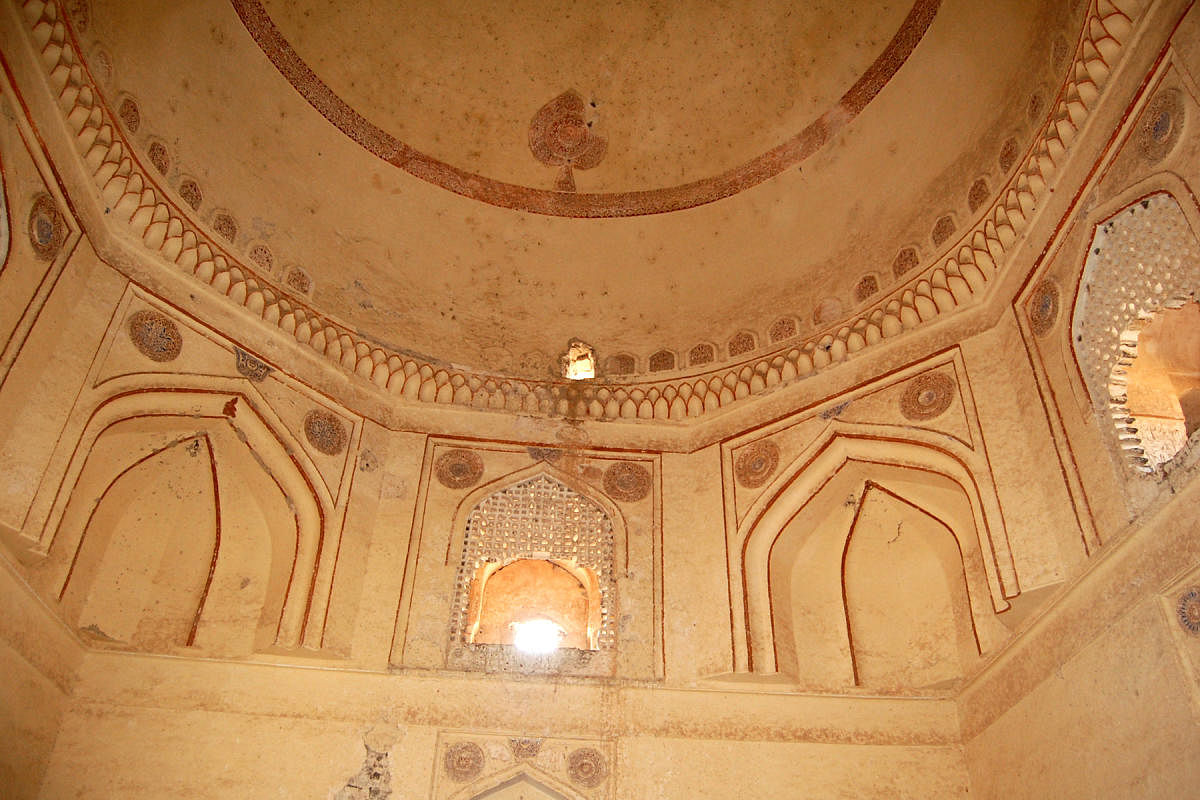 An inner view of the main dome. Photo by Mohammed Ayazuddin Patel