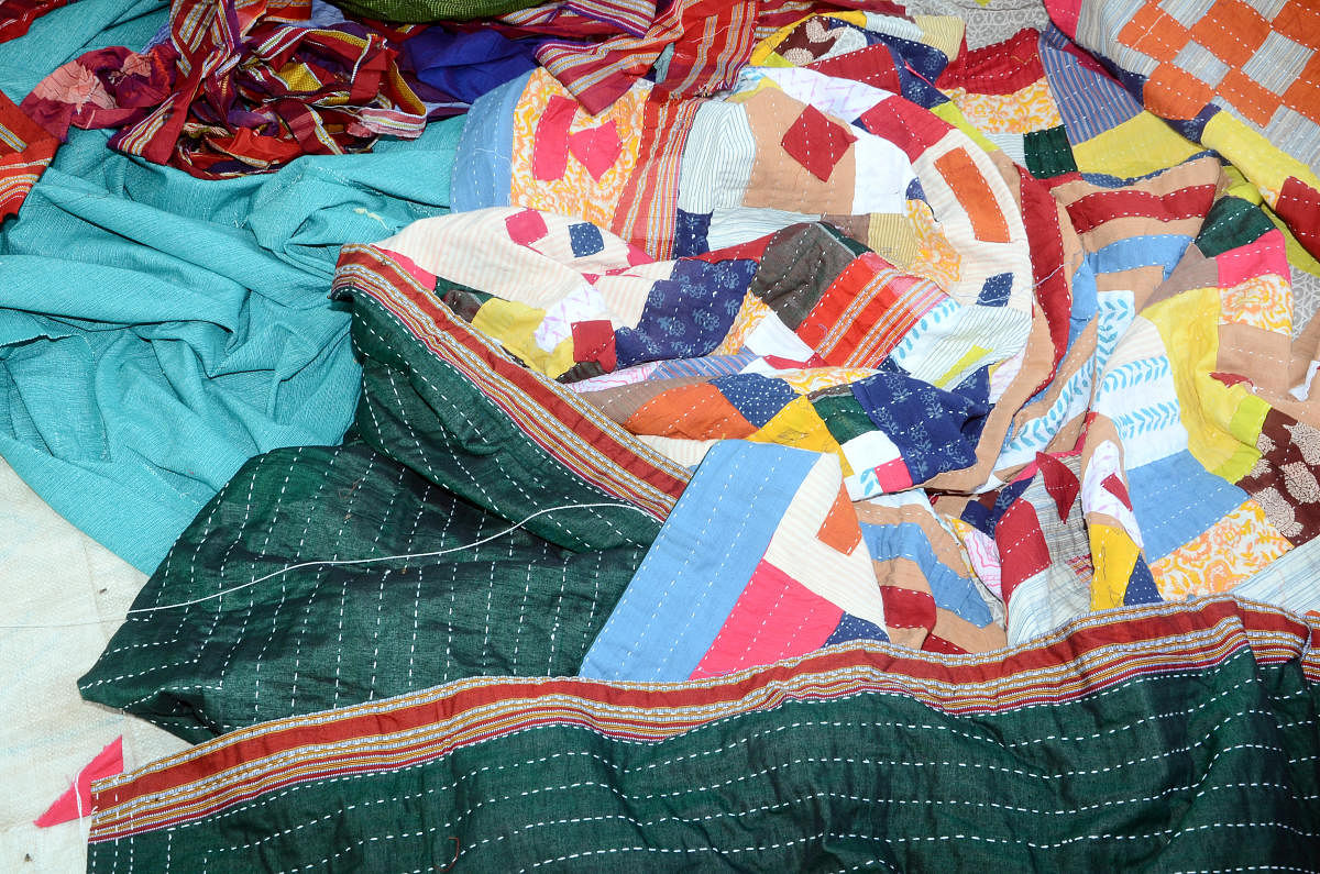 Quilt made of Ilkal fabric.