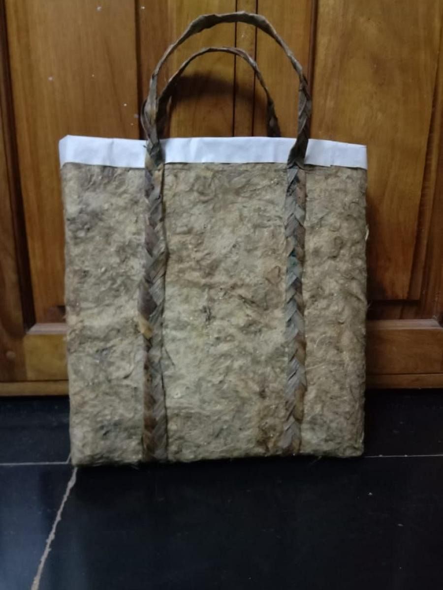Eco Friendly Brown News Paper Bags, 2, Capacity: 1kg at Rs 67/piece(s) in  Mumbai