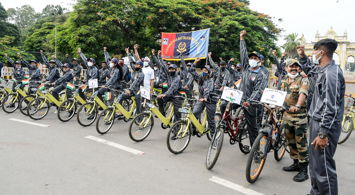 National Cadet Corps of 13 Karnataka Bn NCC take out bicycle rally.