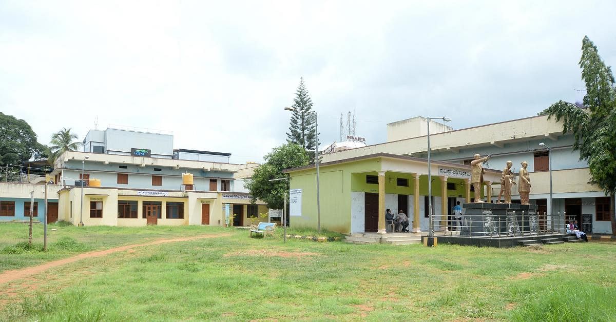Scores of students have benefitted from this hostel for disadvantaged communities in Davangere, built upon the insistence of the Mahatma.
