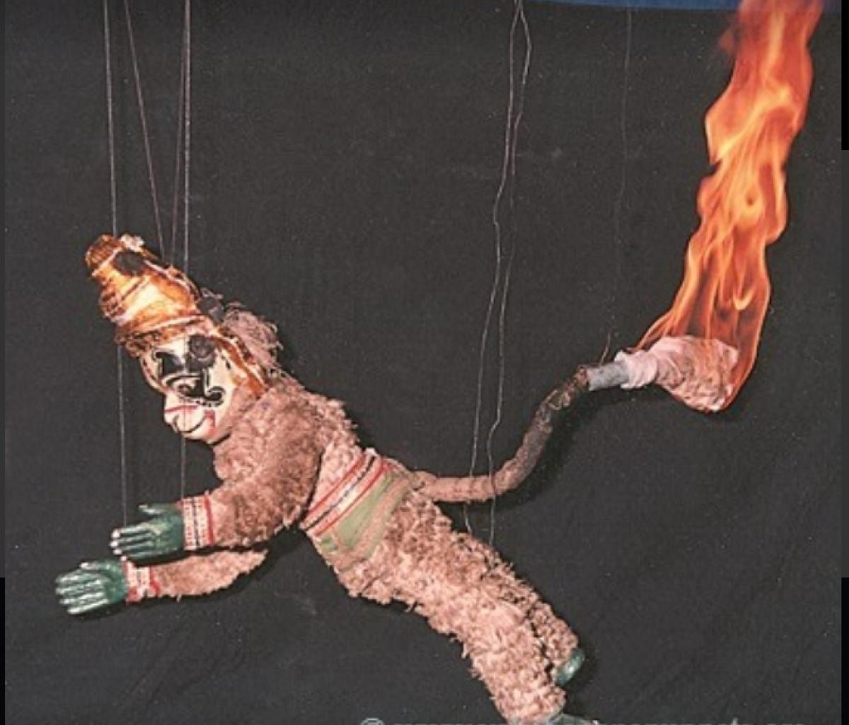 The puppet of Hanuman with its tail on fire. DH Photo / Irshad Mahammad 