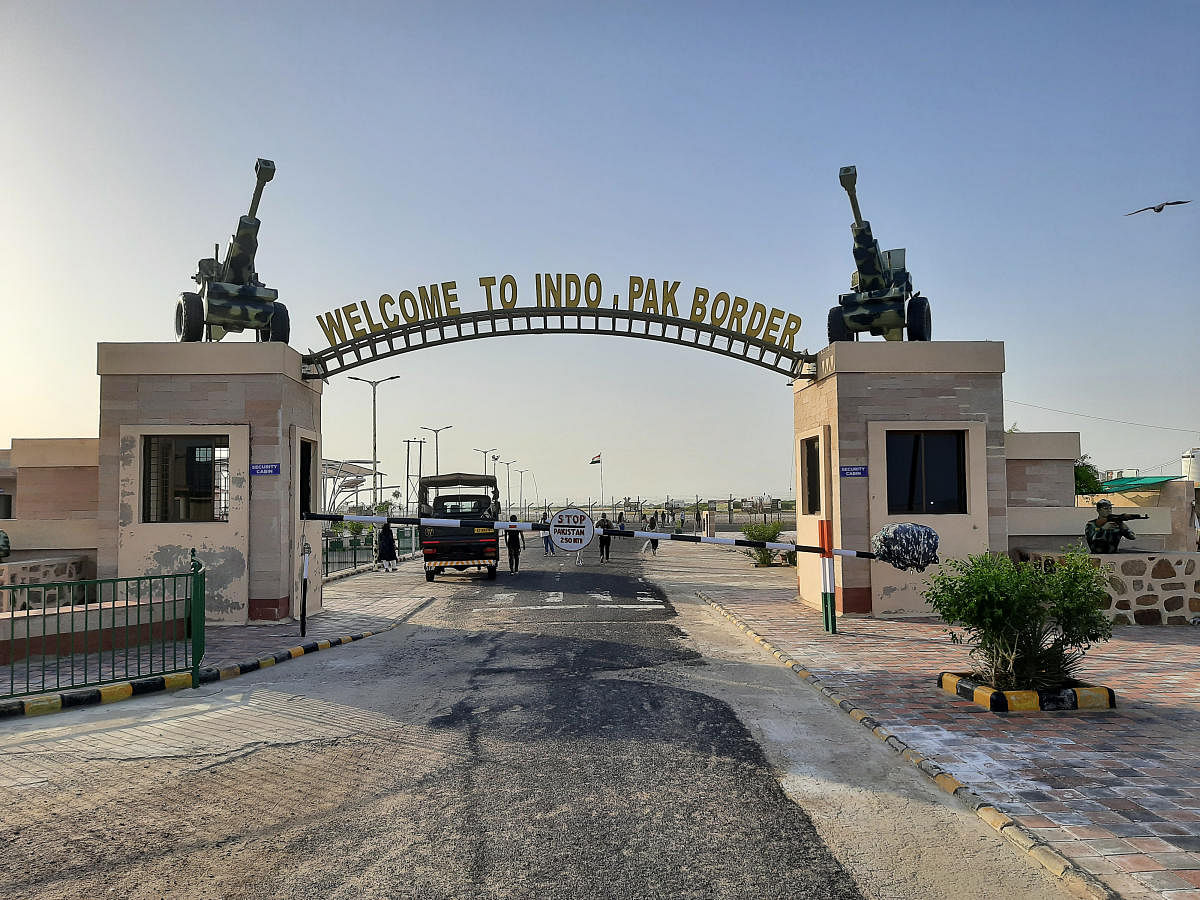 The Indo-Pak border signage at Nadabet