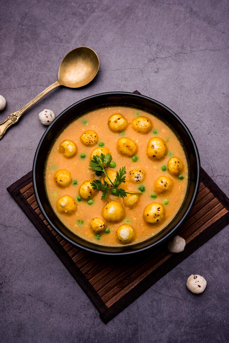 Lotus seeds & peas curry