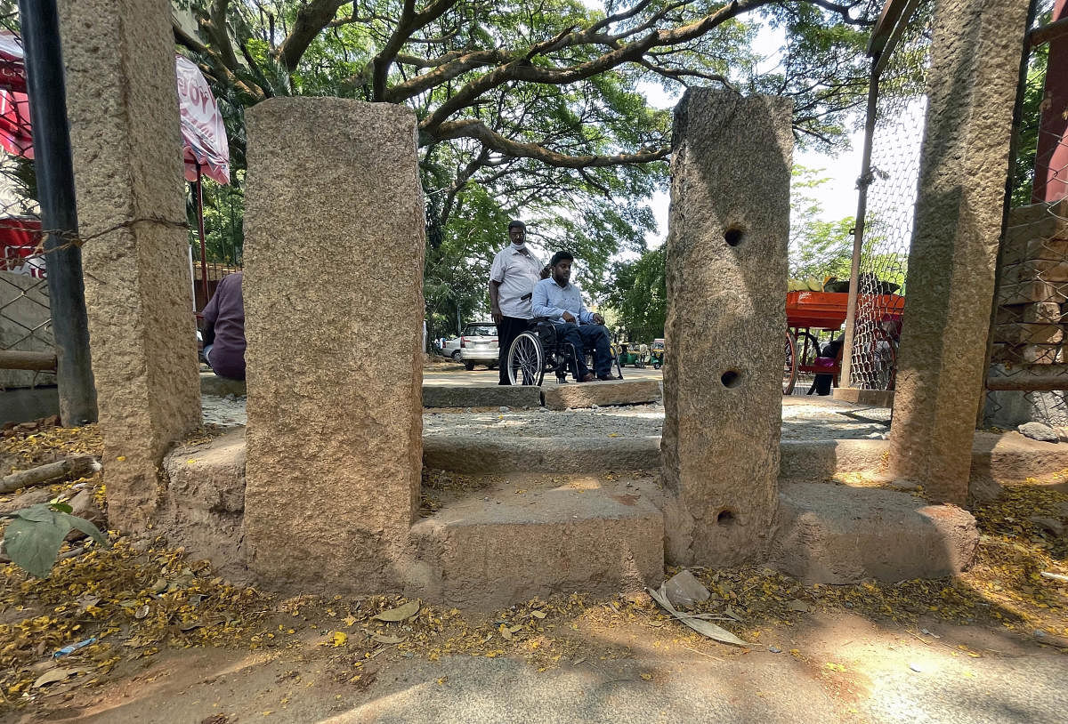 He could not enter the sprawling lawn of Cubbon park because of stone barricades erected at the entry points. Credit: DH Photo/Pushkar V
