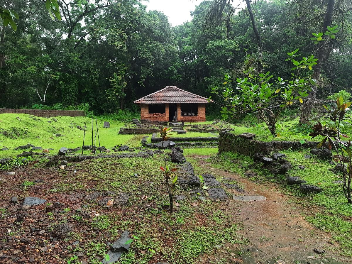 The Chaturmukh Basadi temple premises, where the ruins of five temples were found.