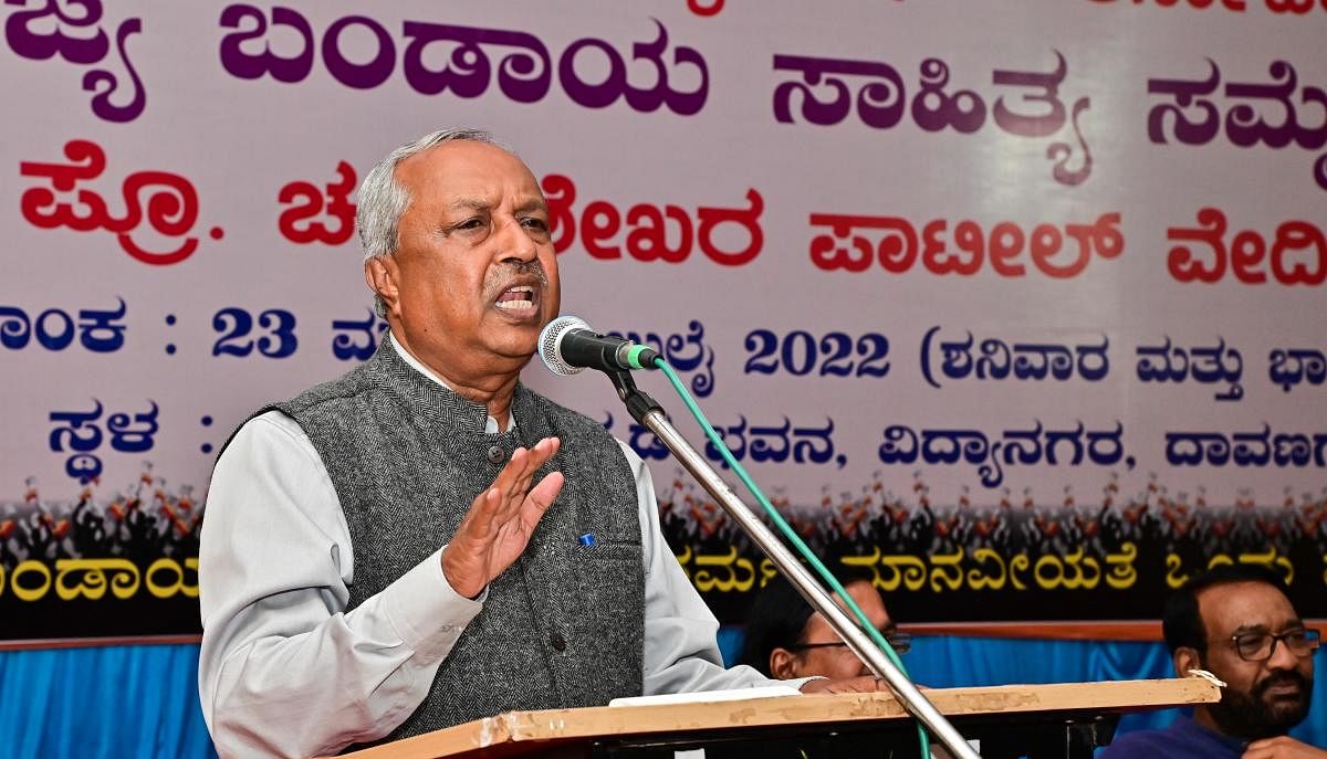 Judge H N Nagamohan Das at the recent state Bandaya Sahitya Sammelan. DH photo