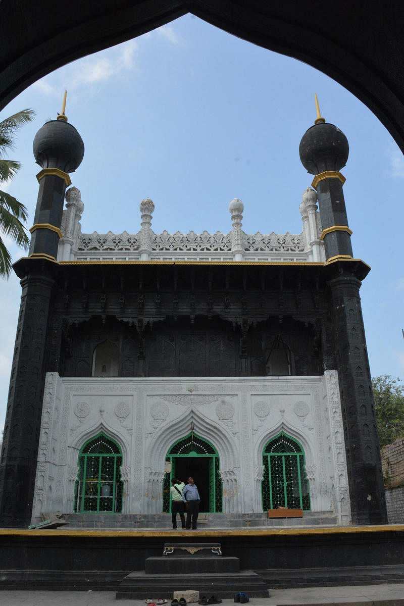 The Kali Masjid 
