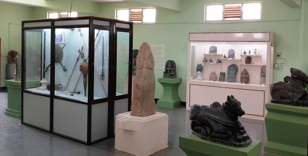 Sculptures on display at the Bagalkot museum. 