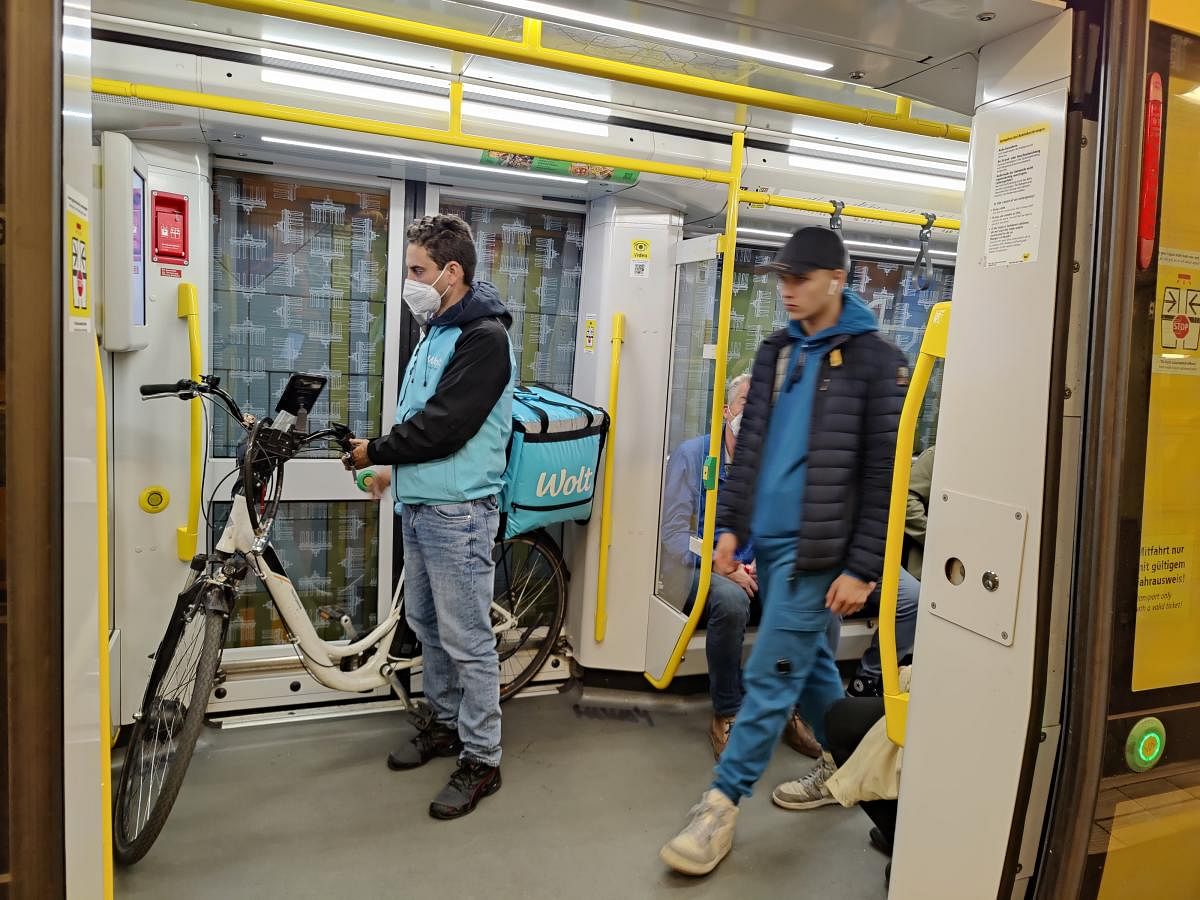 Bicycles can be taken on city trains and the underground rail network for low-impact travel