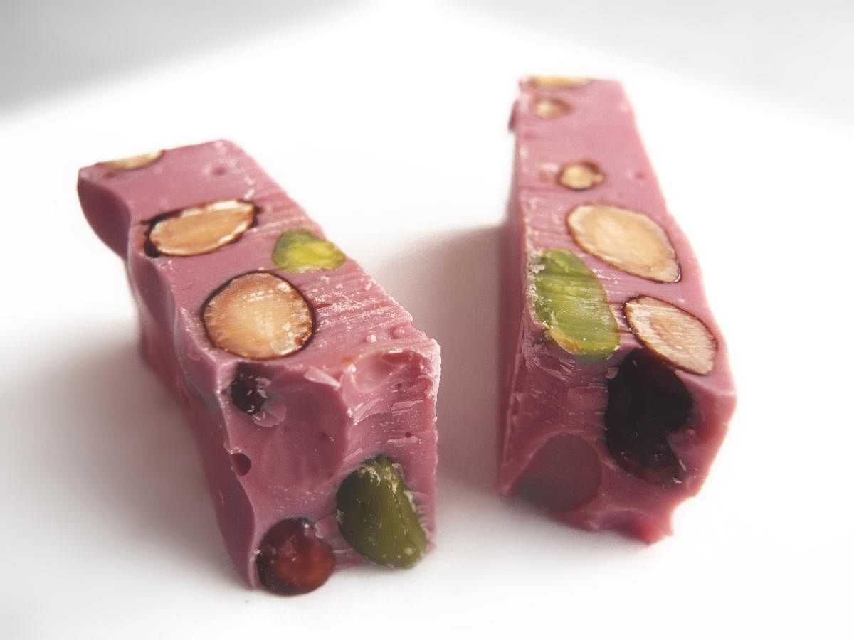 A broken ruby bar with caramelised almonds and pistachios. PHOTO COURTESY WIKIPEDIA