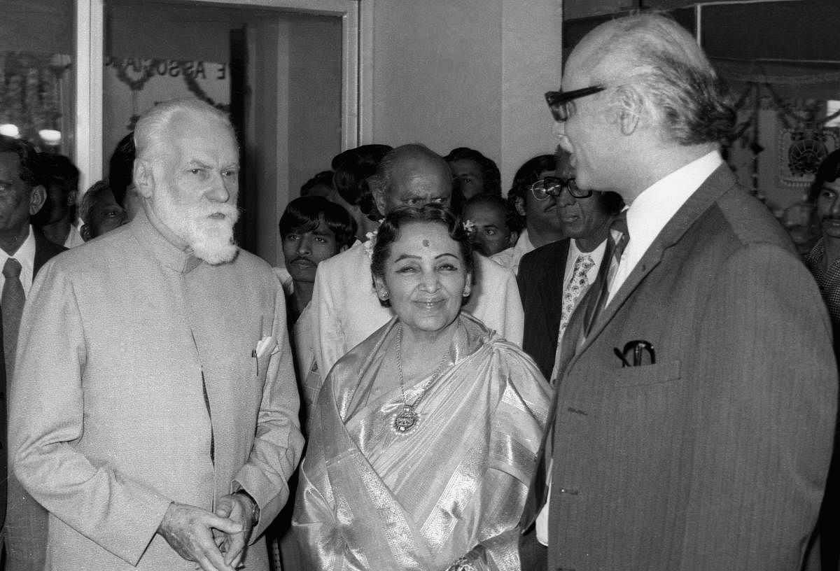 Rorich and Devika Rani Rorich interacting with a film festival organiser in Bangalore_ 3-1-1980Svetoslav Roerich Photos.