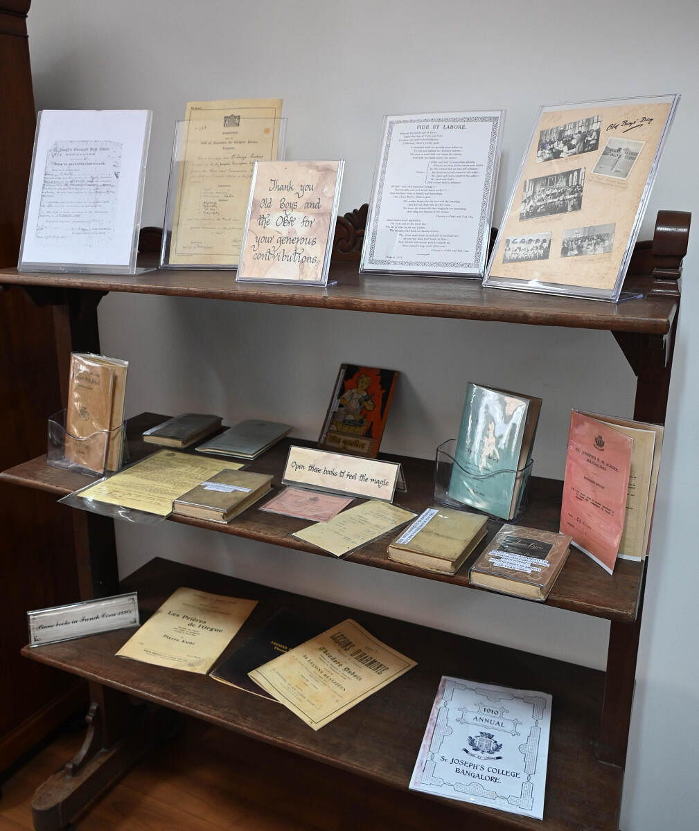 The SJBHS Old Boys' Association has contributed textbooks, school diaries and magazines to the museum. 
