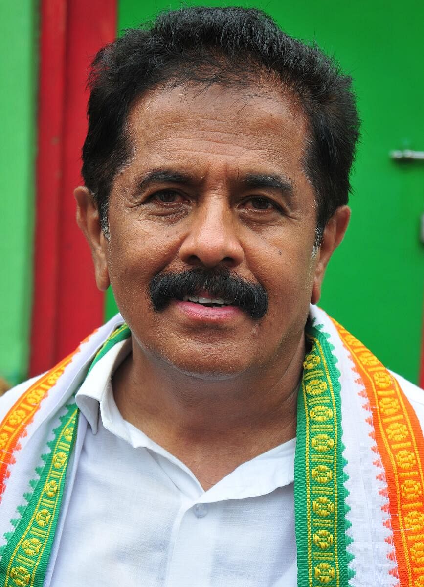 M K Somashekar