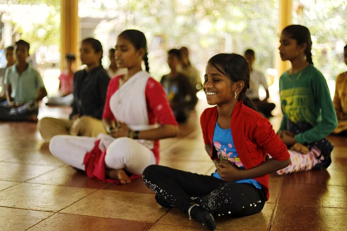 Children take part in art, craft and dance sessions at Kalakrida. Photos by Vaishnavi Lingsur