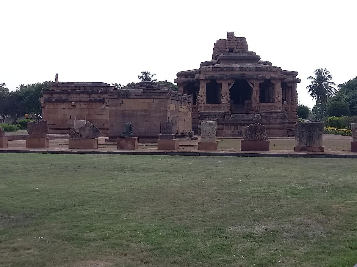 A view of the Aihole musuem.