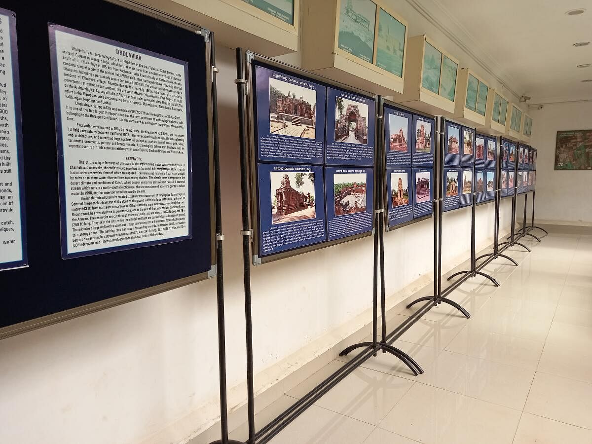 Exhibits at the Aihole museum.