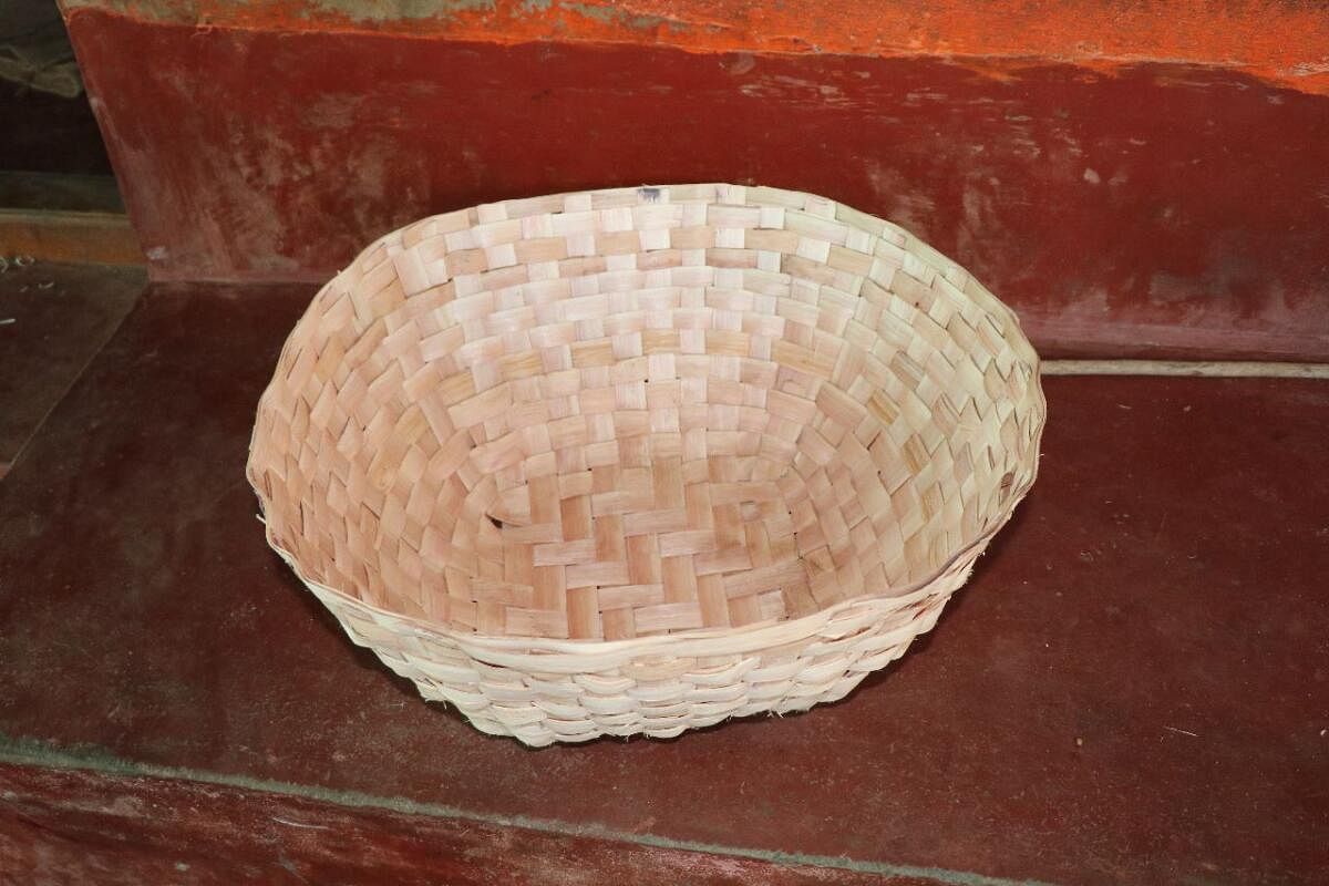 A basket. Photos by author