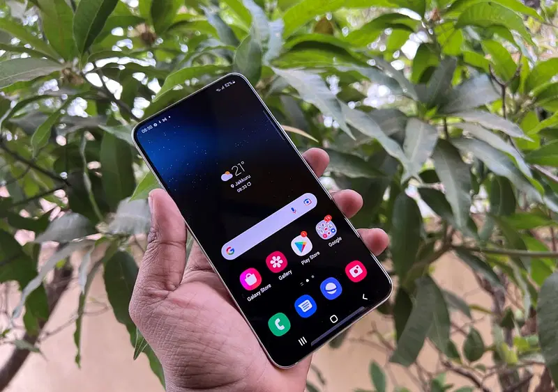 Long-term review: Samsung Galaxy S10+ is still a fantastic phone; even  after 1.5 years