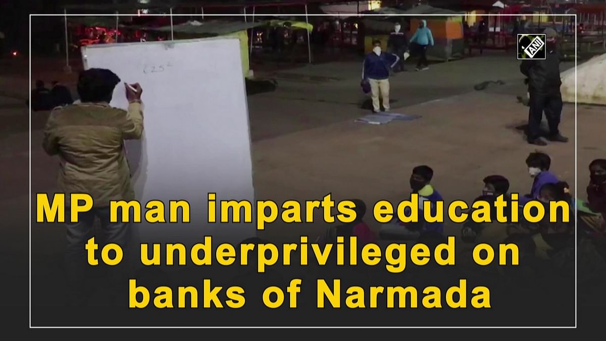 Man imparts education to underprivileged on riverbanks