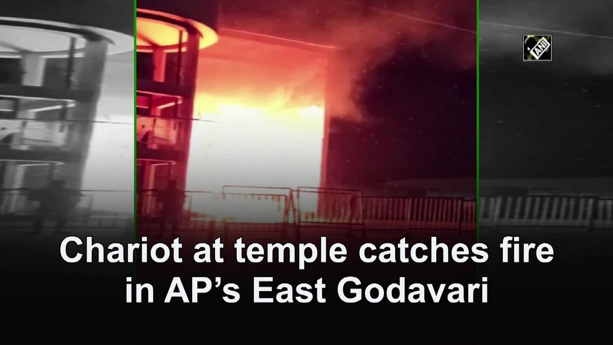 Chariot at temple catches fire in AP’s East Godavari