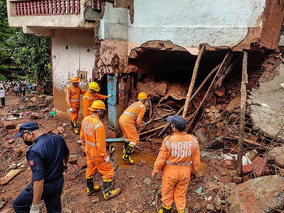 Maharashtra Rains Highlights: Death toll from landslides, floods rises ...