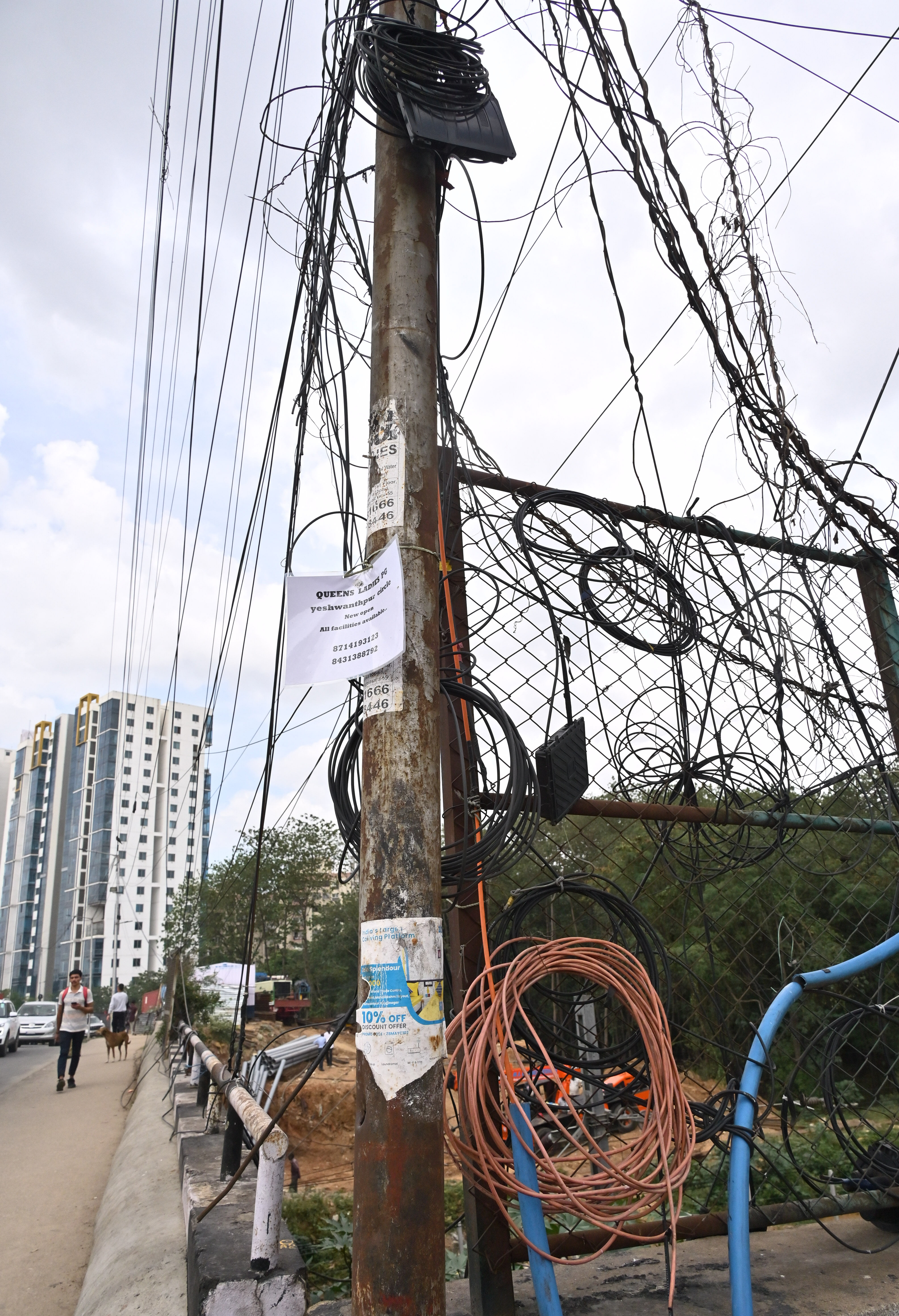 <div class="paragraphs"><p>A tangle of cables hanging haphazardly on an electric pole in Yeshwanthpur. </p></div>