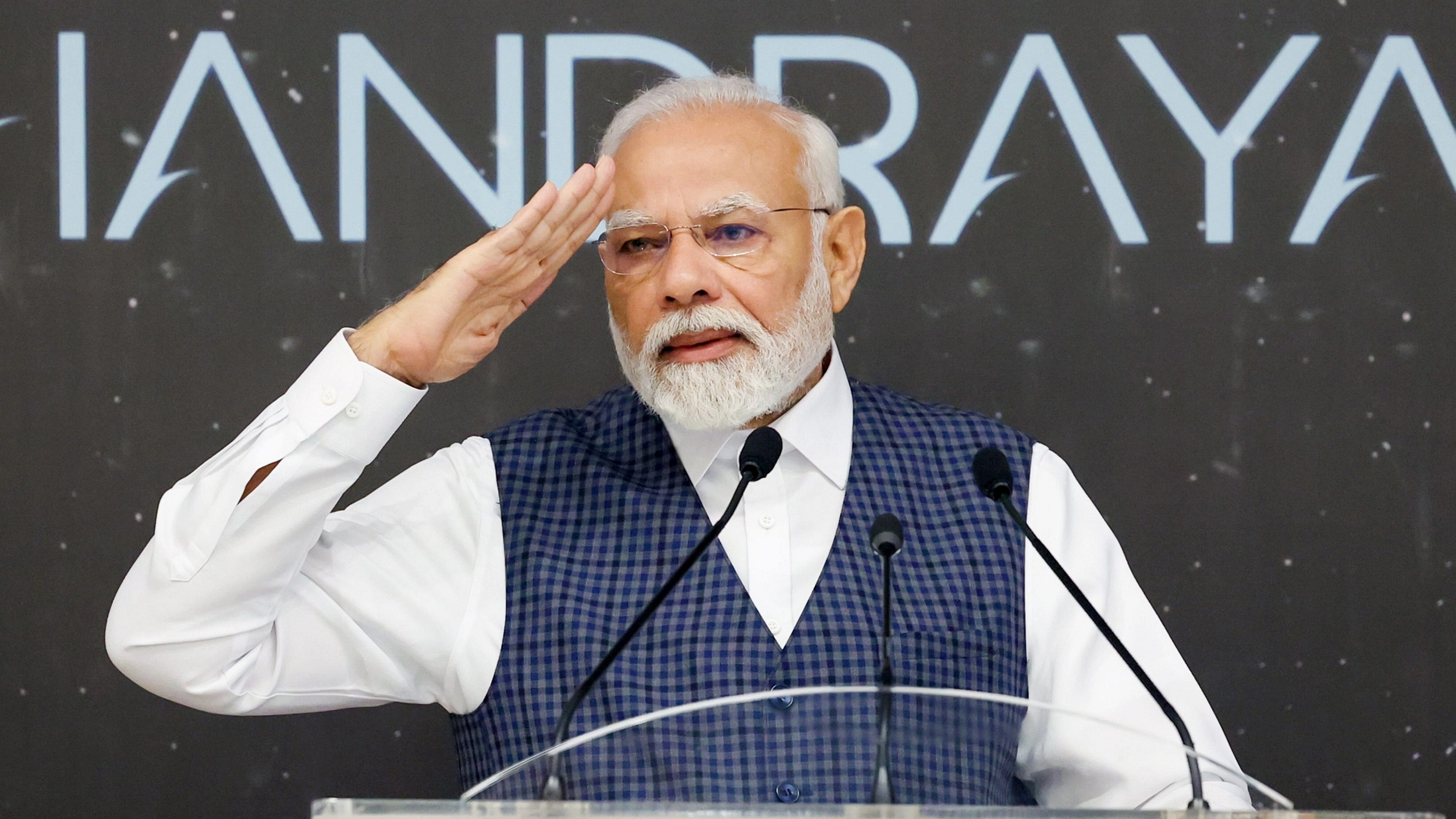 <div class="paragraphs"><p>Prime Minister Narendra Modi believes that the daughters of India are now challenging space which is considered infinite.</p></div>