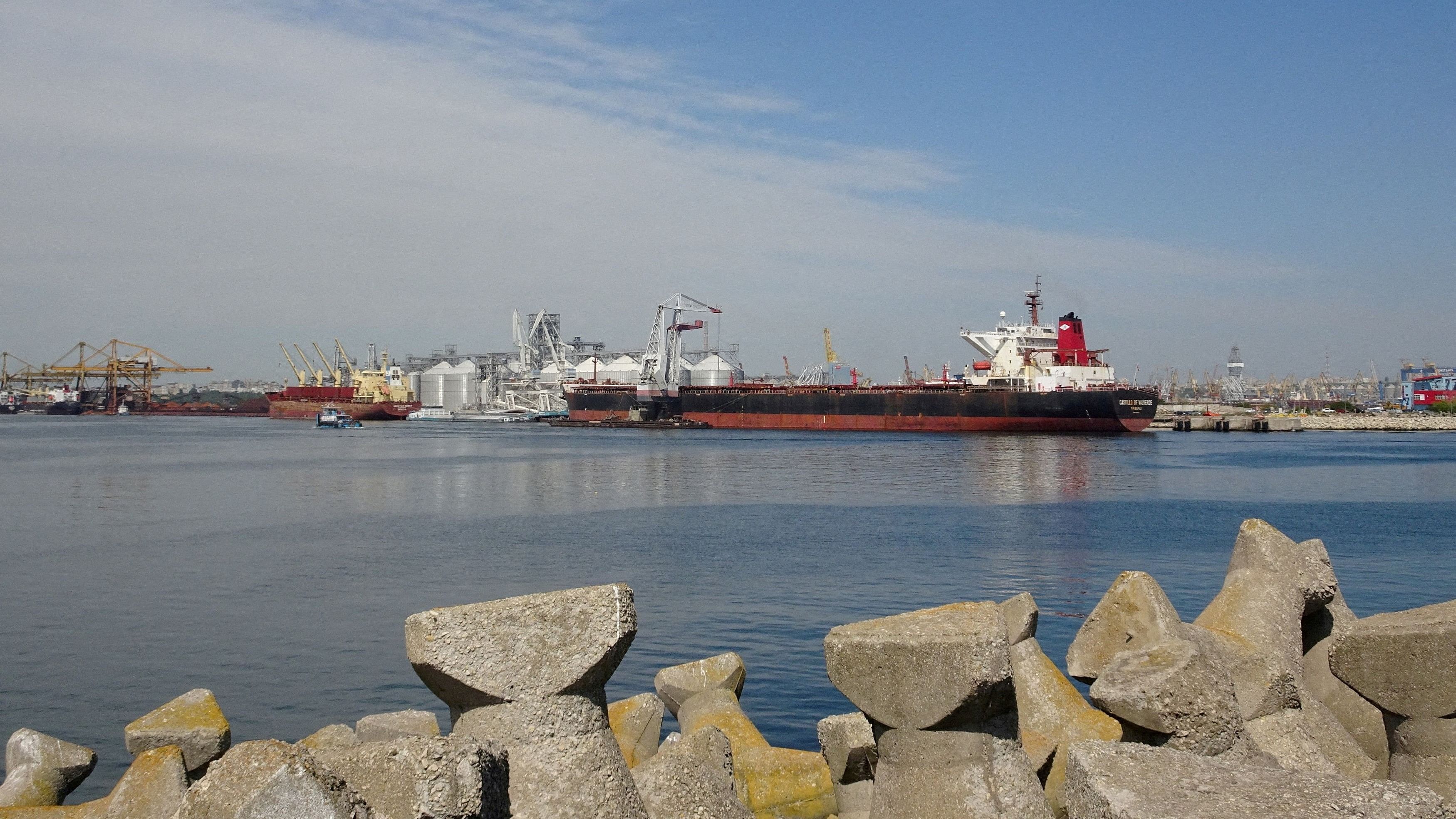 <div class="paragraphs"><p>A view of the cereal terminal with grain silo in the Black Sea port of Constanta, Romania, May 11, 2022.</p></div>