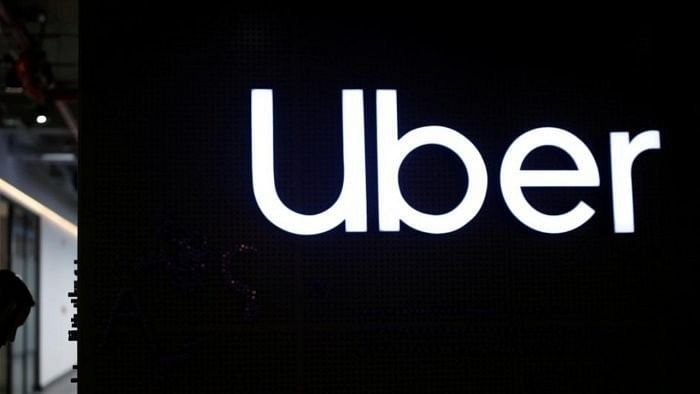 <div class="paragraphs"><p>Uber logo. </p></div>