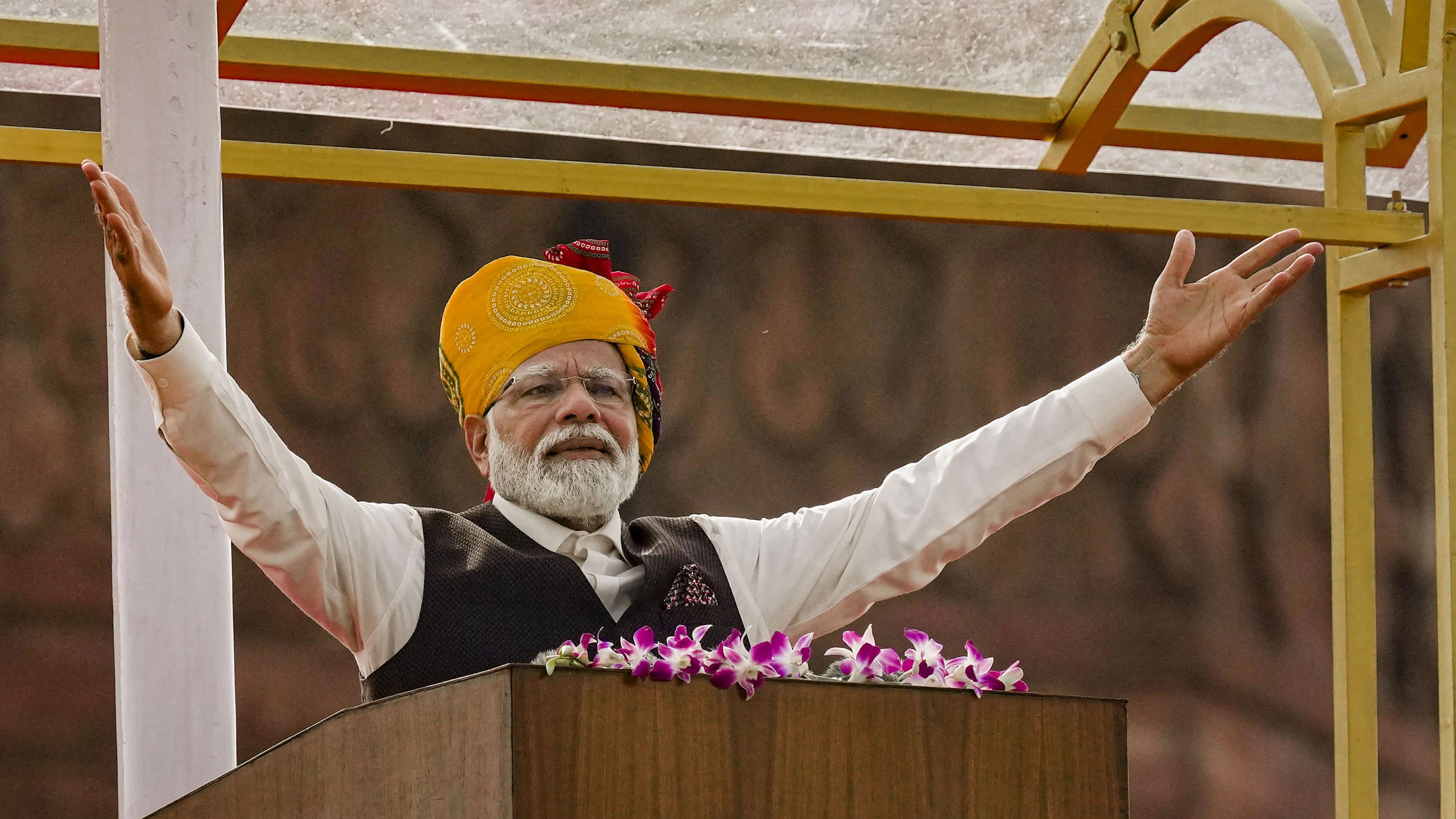 <div class="paragraphs"><p>Prime Minister Narendra Modi addresses the nation from the historic Red Fort on the occasion of the 77th Independence Day, in New Delhi, Tuesday, Aug. 15, 2023. </p></div>