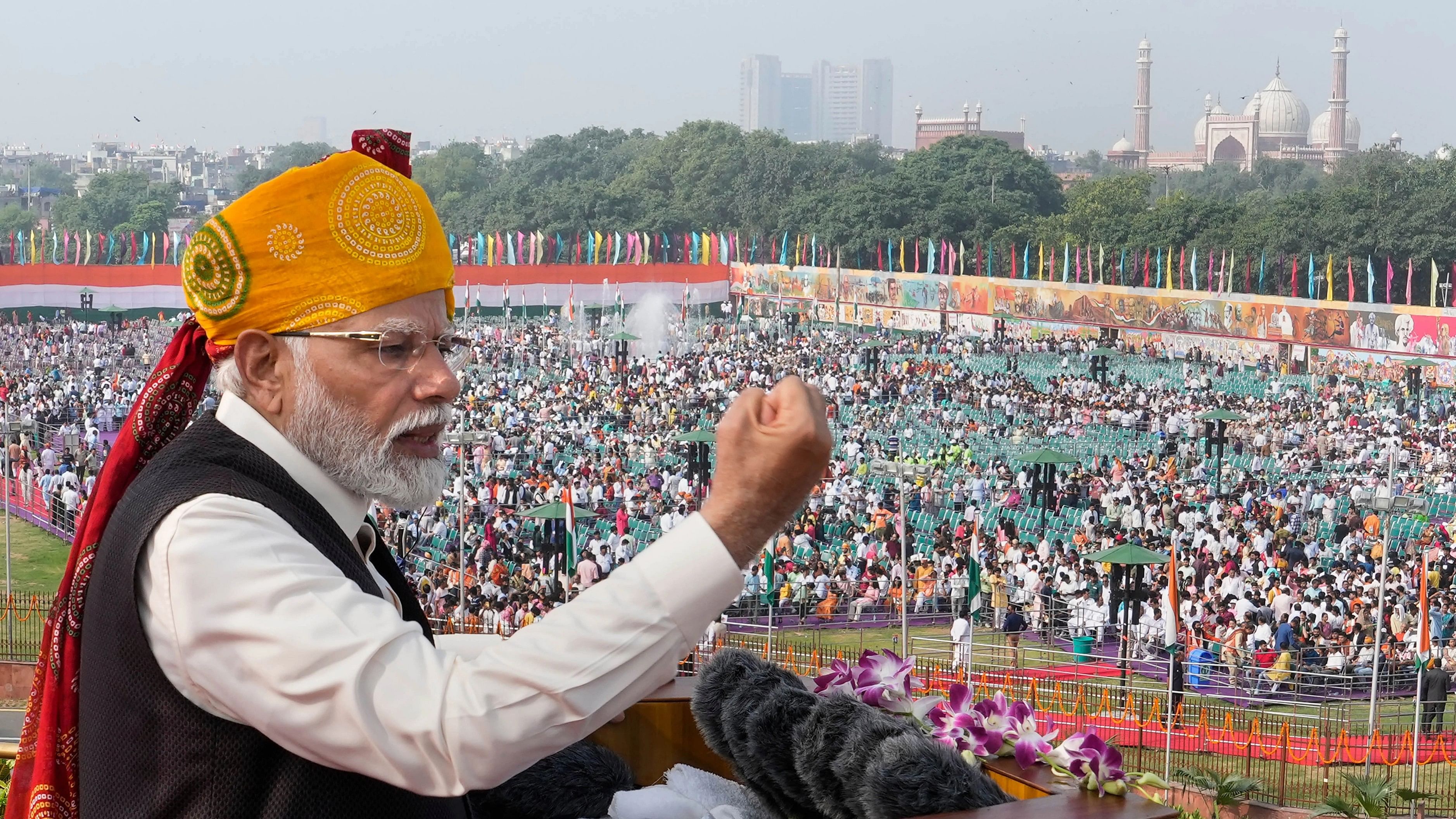 <div class="paragraphs"><p>Prime Minister Narendra Modi addresses the nation from the Red Fort on the occasion of the 77th Independence Day, in New Delhi, Tuesday, Aug. 15, 2023. </p></div>