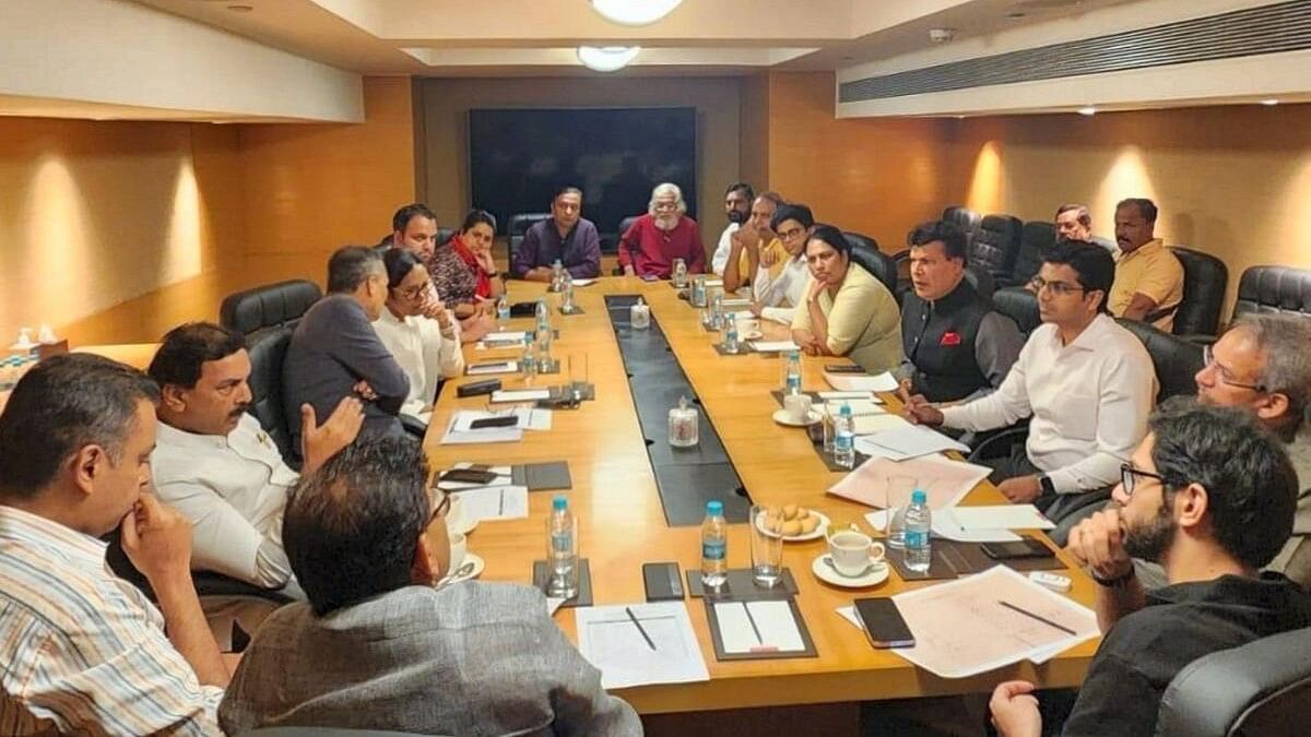 <div class="paragraphs"><p>Shiv Sena (UBT) leaders Aaditya Thackeray and Sanjay Raut and others during a meeting to review preparations for the upcoming meeting of I.N.D.I.A leaders, in Mumbai</p></div>