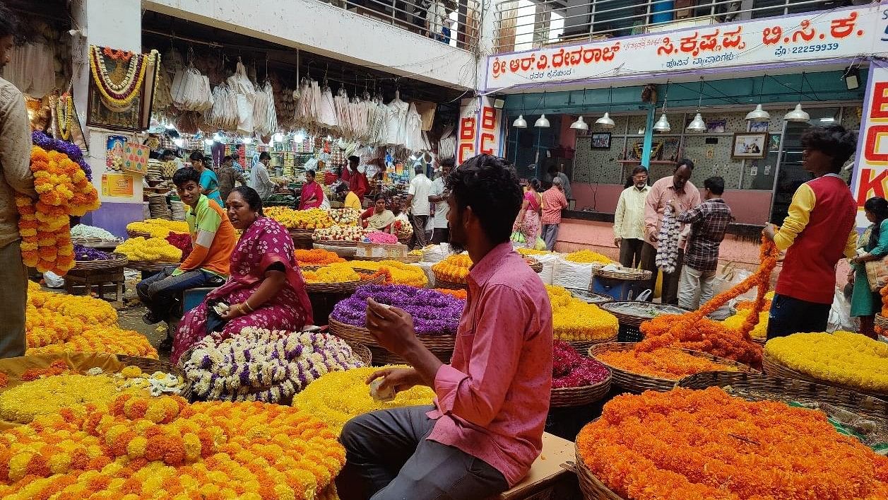 <div class="paragraphs"><p>Prices of roses, marigolds, and chrysanthemums surged significantly in the last two weeks. </p></div>