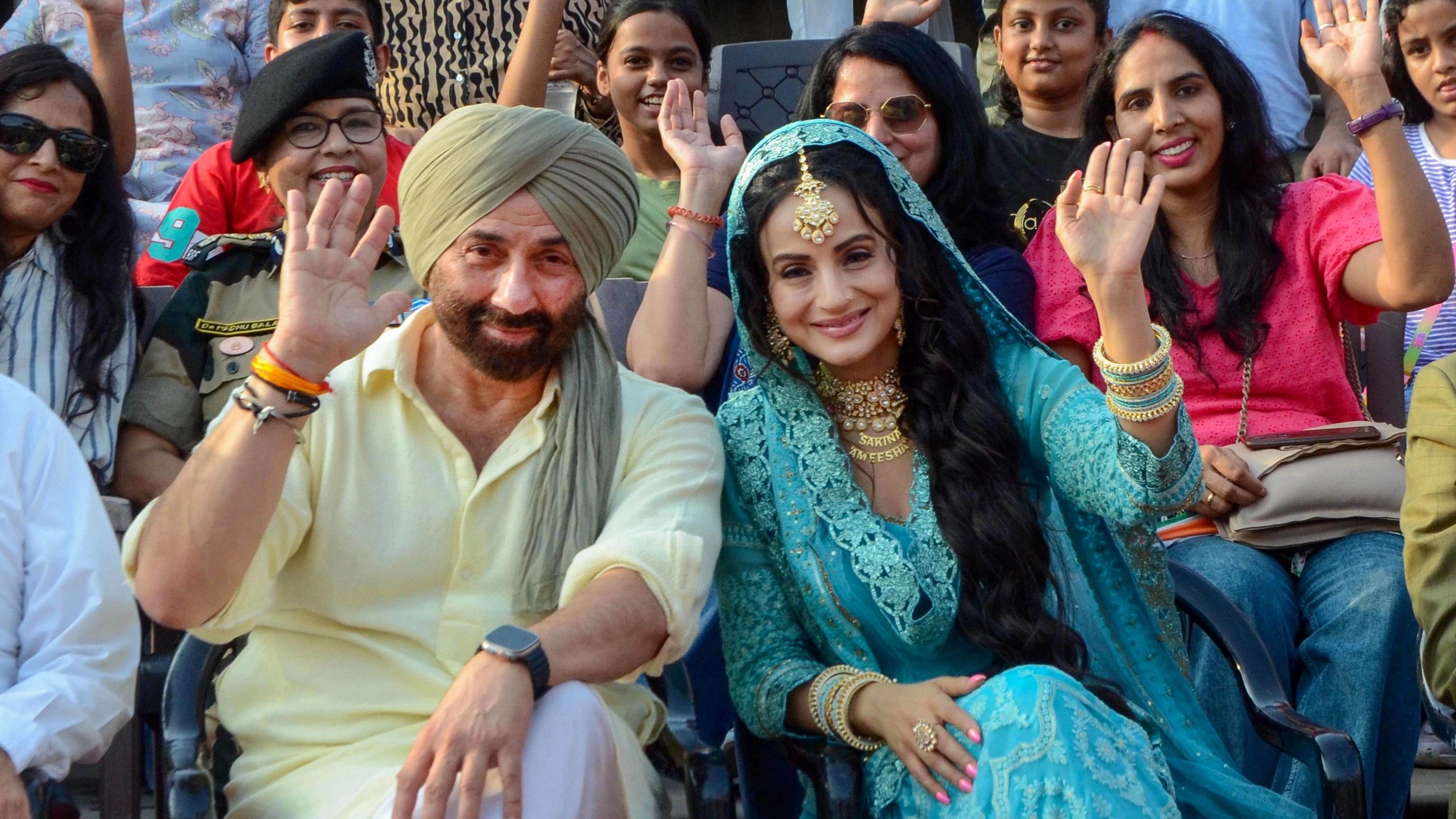 <div class="paragraphs"><p>Actors Sunny Deol and Ameesha Patel during the promotion of 'Gadar 2'.</p></div>
