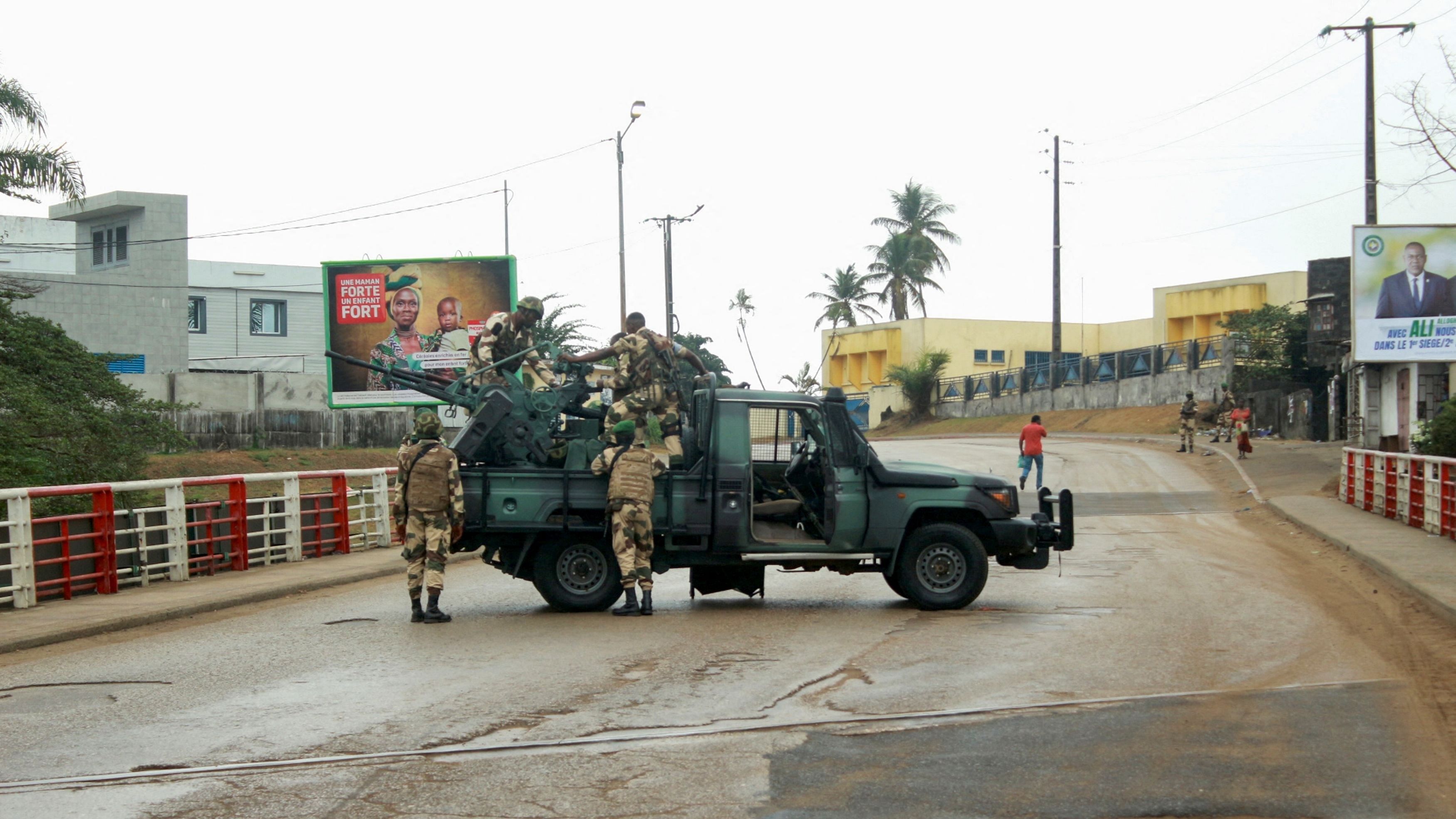 <div class="paragraphs"><p>Soldiers of the Republican Guard stand on their armed pick-up in a street in Libreville, Gabon August 30, 2023.&nbsp;</p></div>